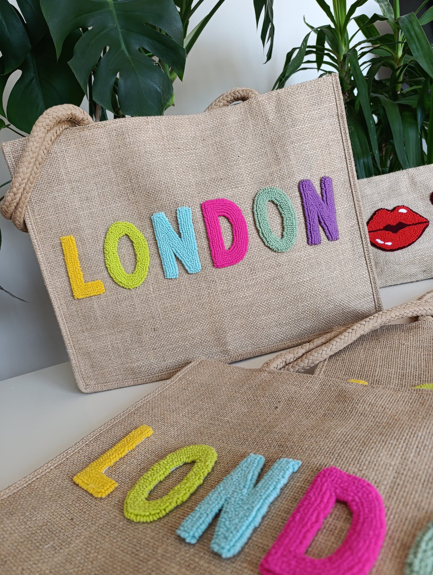 Handmade Punch Needle Shoulder Bag – LONDON Design | Water-Resistant